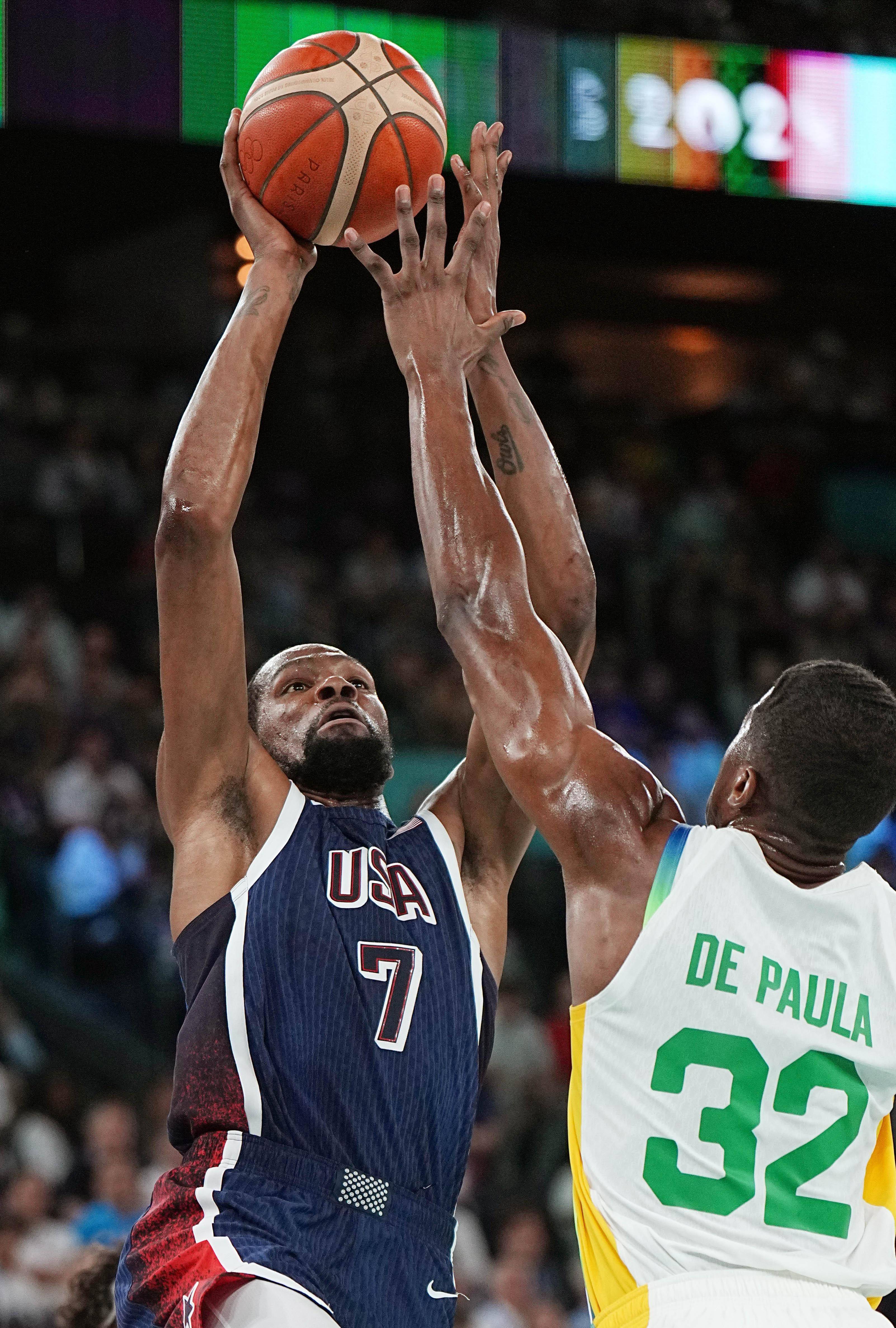 开云体育手机登录关于从马赛门线救险备战CBA季后赛到瓦伦西亚集结日防线松动，杜兰特在美国队比赛中赛事规则更新的信息